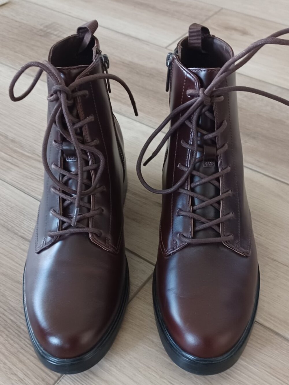 EVERLANE Modern Utility Boot Lace Up Shoes - Picture 7 of 11